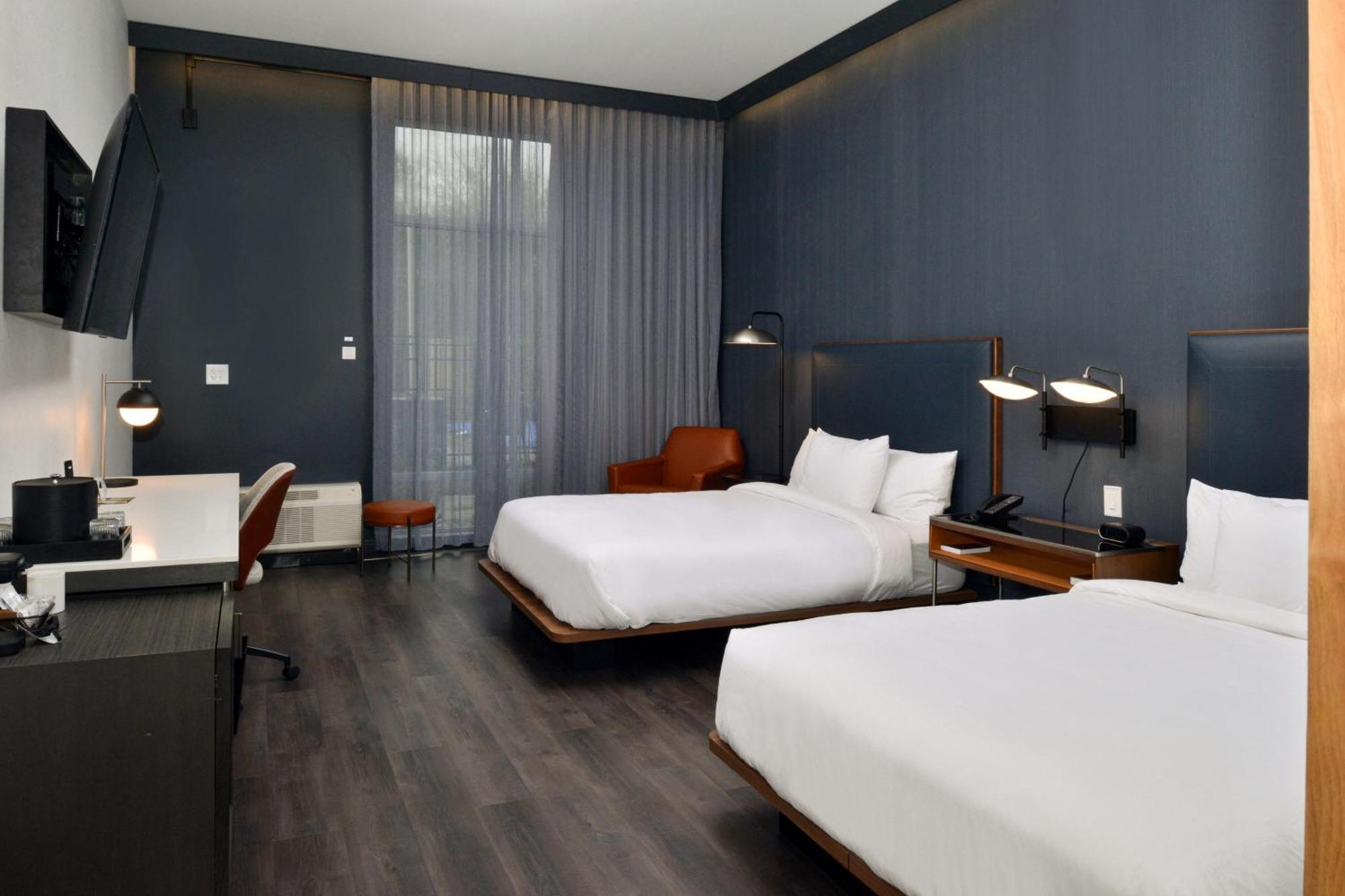 Courtyard By Marriott Raleigh Cary Crossroads Hotel Bagian luar foto