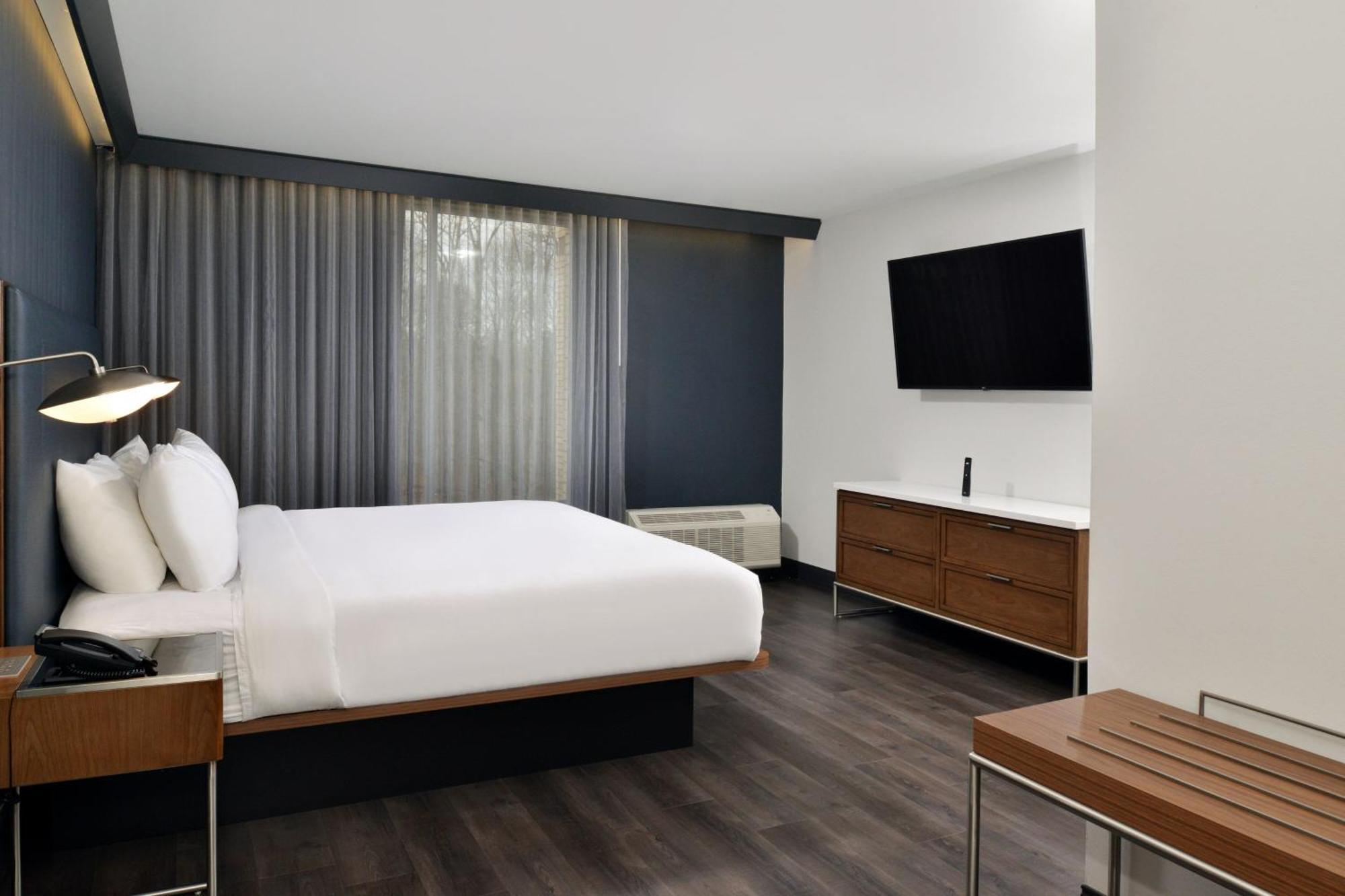 Courtyard By Marriott Raleigh Cary Crossroads Hotel Bagian luar foto