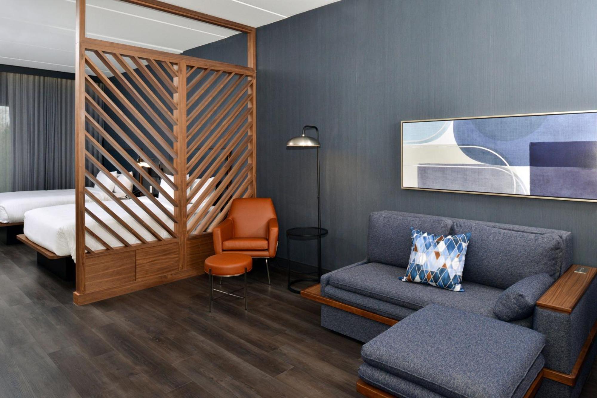 Courtyard By Marriott Raleigh Cary Crossroads Hotel Bagian luar foto